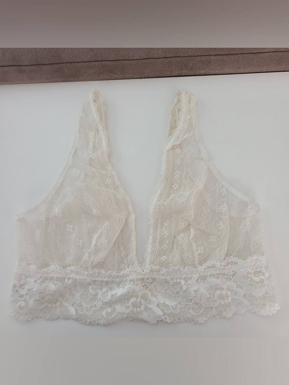 Intimately Free People Sz M Ivory Lace Floral Bralette Bra Wireless Pullover